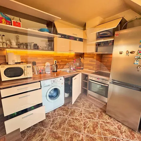 The Highground Hideout Apartman Várna