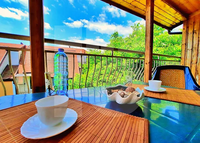 The Highground Hideout Apartamento